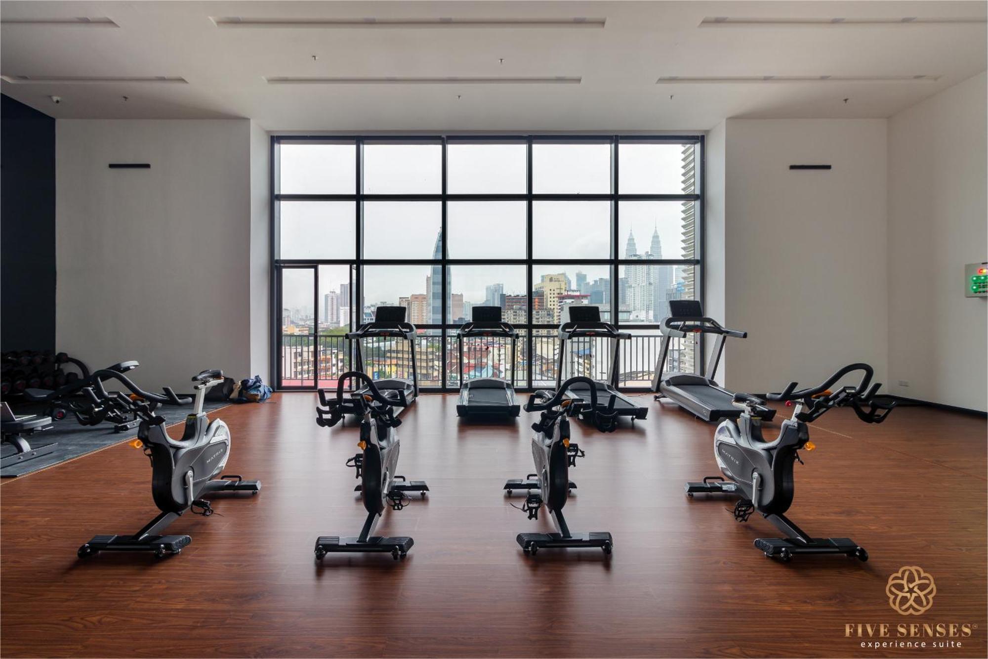 Chambers By Roam Apartemen *